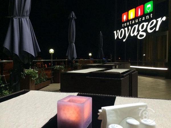     Voyager  