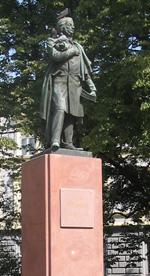 Памятник Адаму Мицкевичу