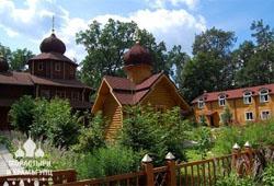 Храм Изнесения Честных Древ Креста Господня